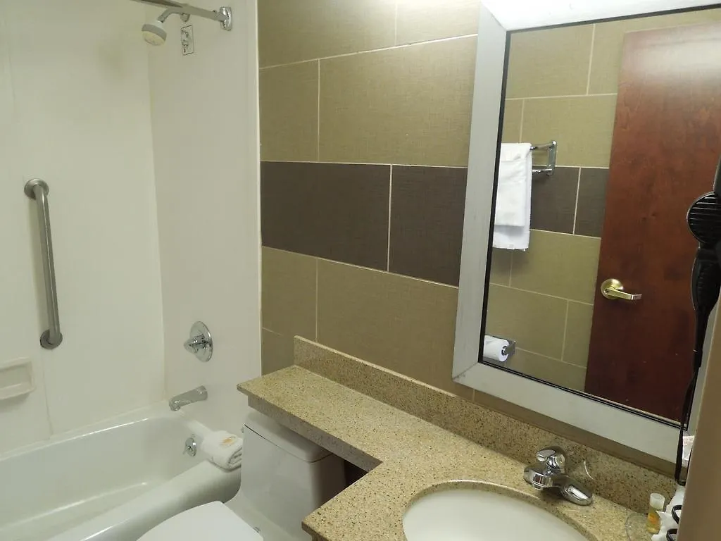 Days Inn By Wyndham Brooklyn New York Hotel