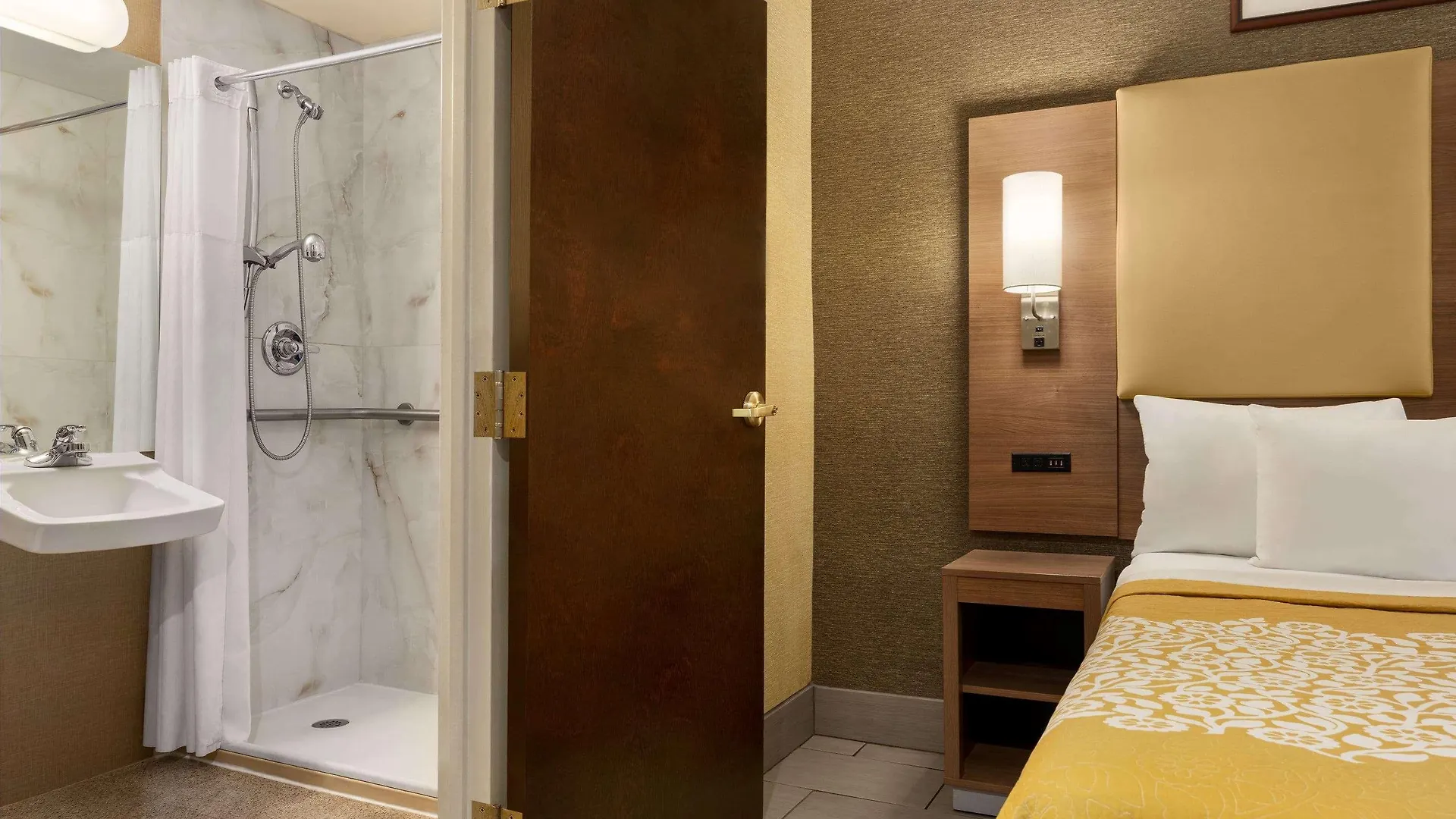 Days Inn By Wyndham Brooklyn New York