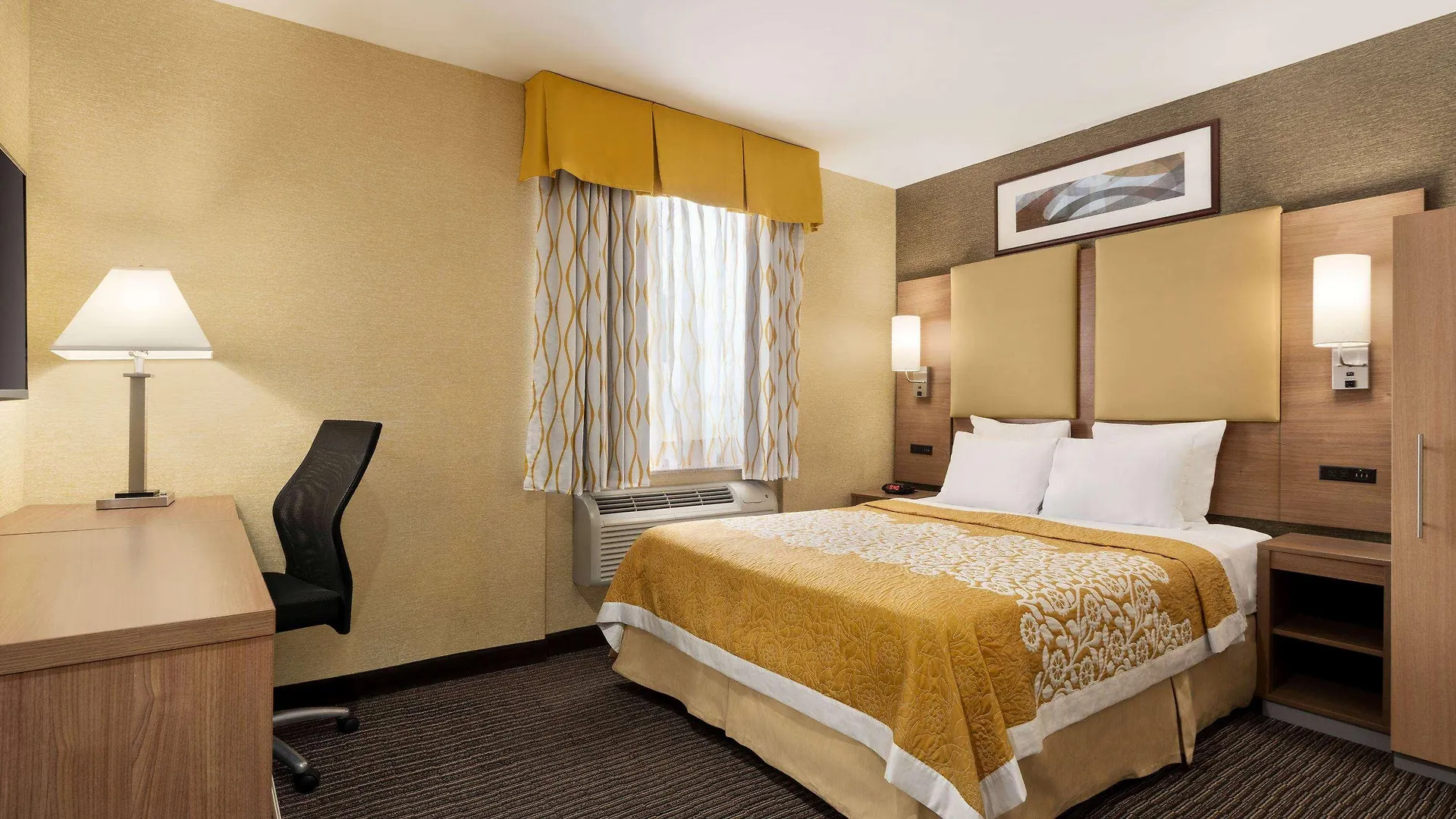 Days Inn By Wyndham Brooklyn New York Hotel