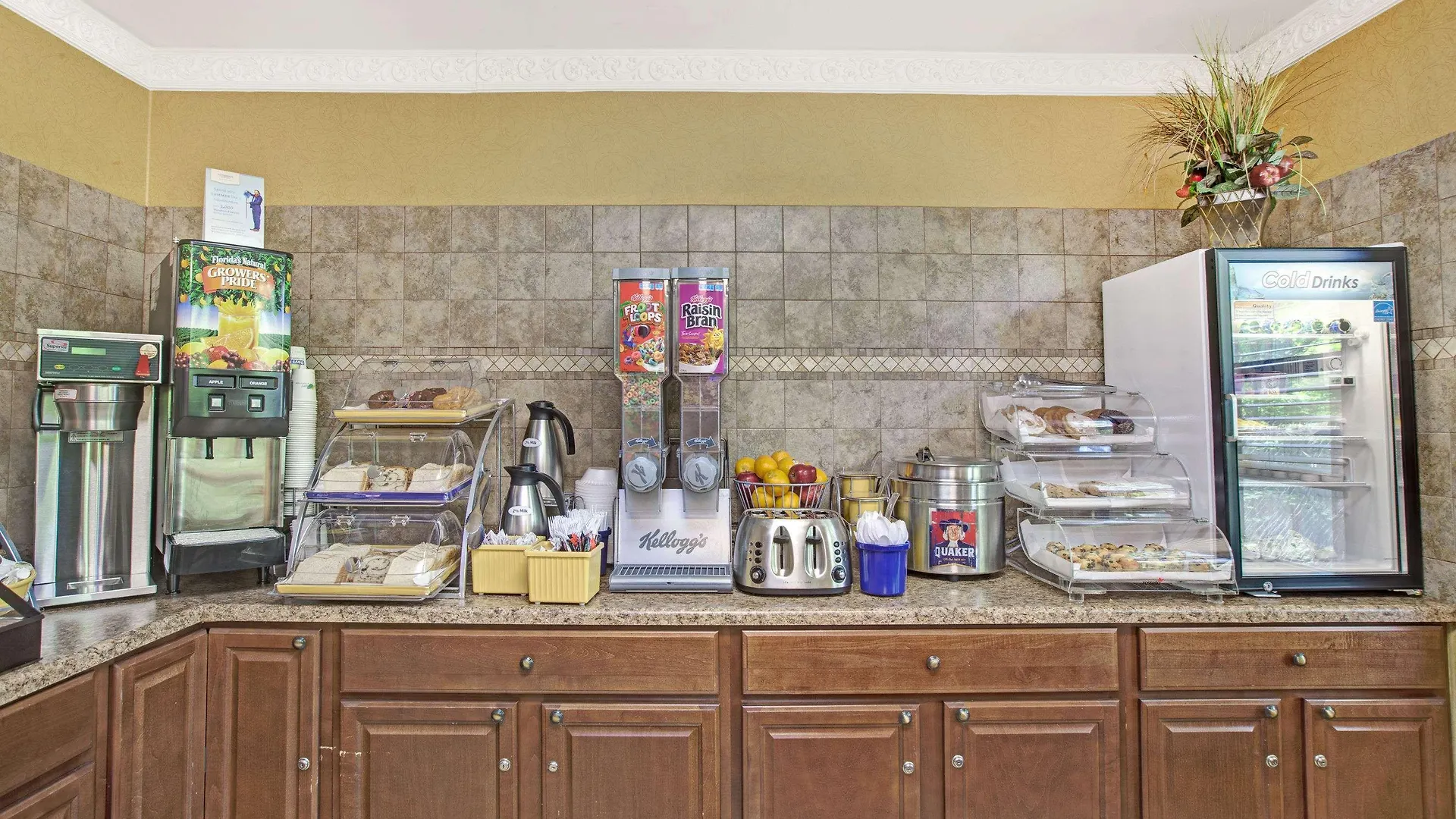 Hotel Days Inn By Wyndham Brooklyn New York