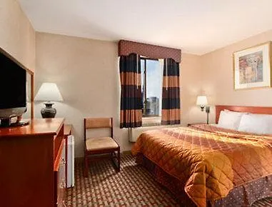 ** Hotel Days Inn By Wyndham Brooklyn New York United States
