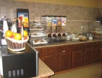Days Inn By Wyndham Brooklyn New York
