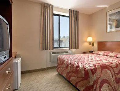 Days Inn By Wyndham Brooklyn New York Hotel